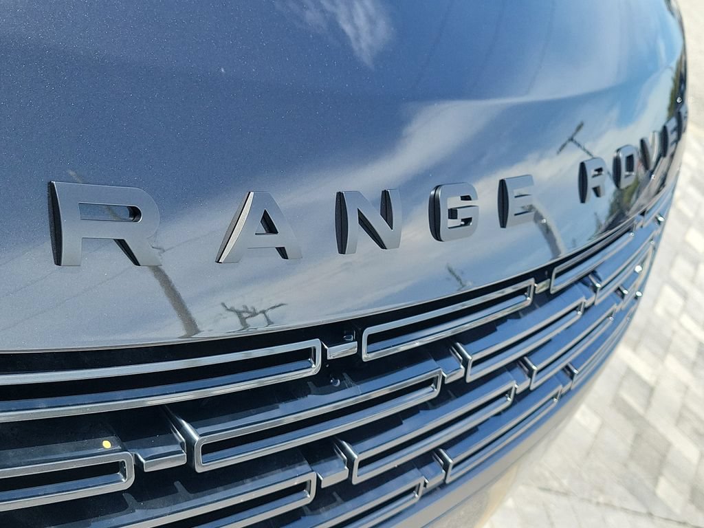 New 2026 Land Rover Range Rover Sport Dynamic SE AWD/4WD image 9