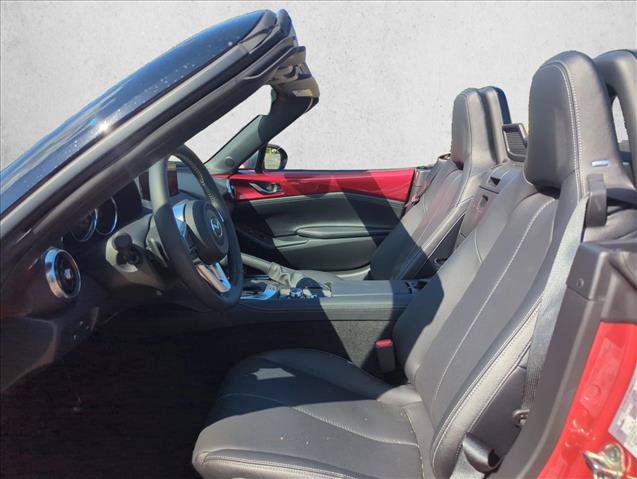 Used 2026 MAZDA MX-5 Miata Grand Touring RWD image 18
