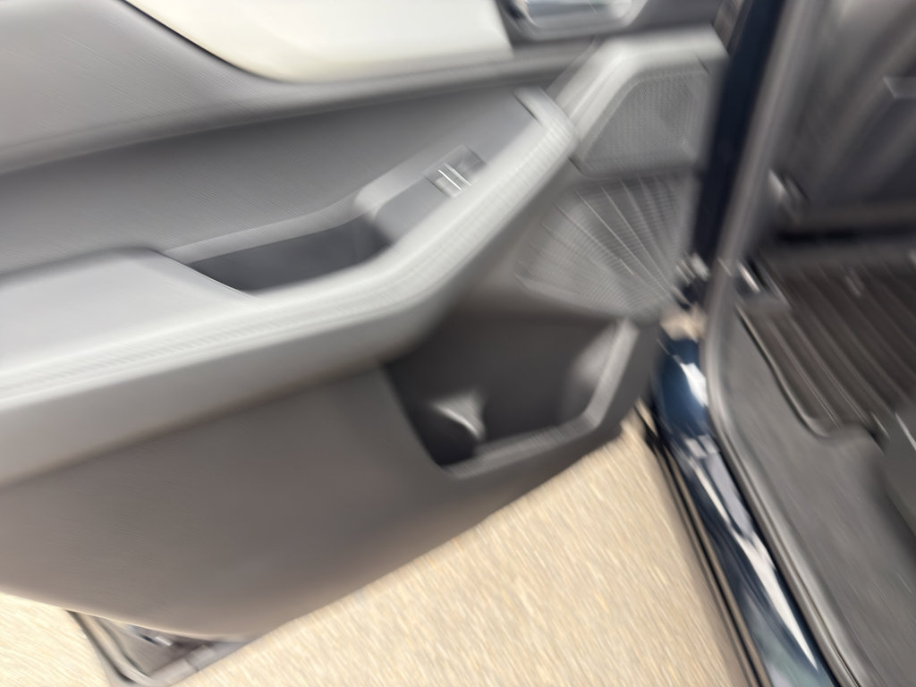 Certified 2025 Acura MDX SH-AWD image 22