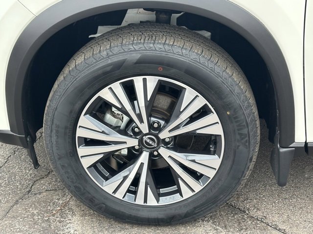 Certified 2023 Nissan Rogue SV w/ SV Premium B Package image 9