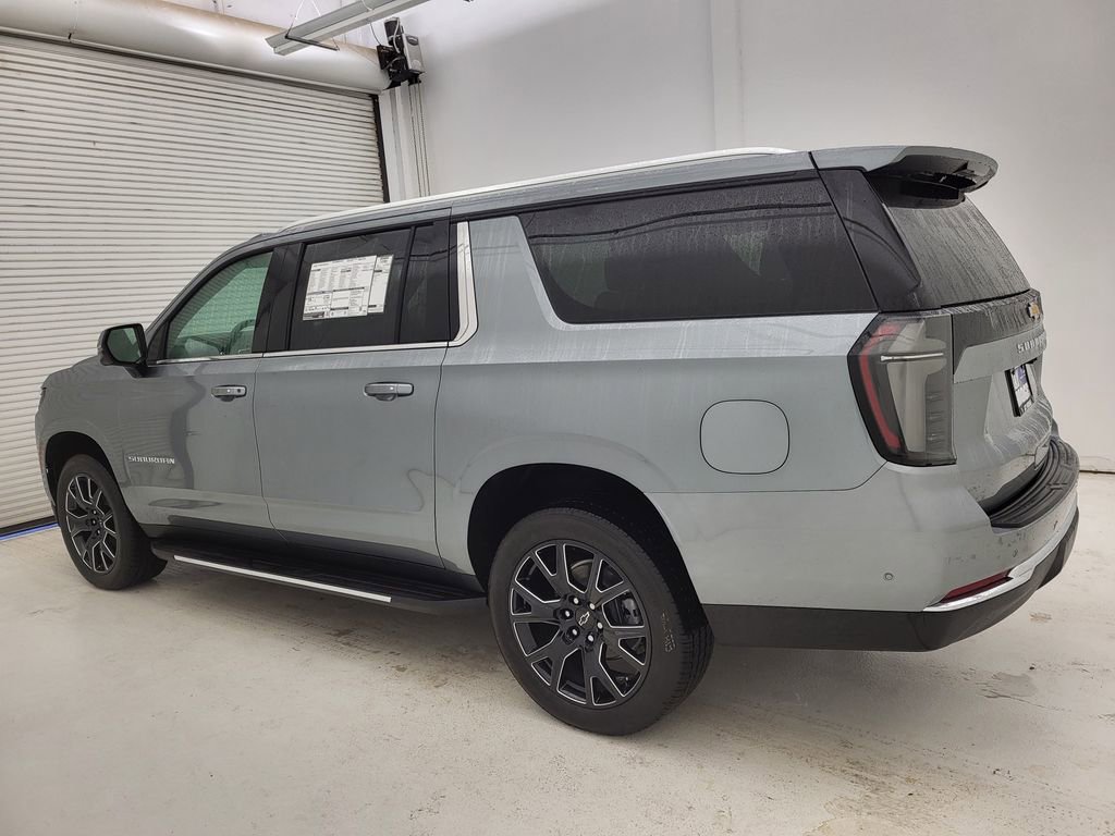 New 2026 Chevrolet Suburban LT w/ Comfort Package image 25
