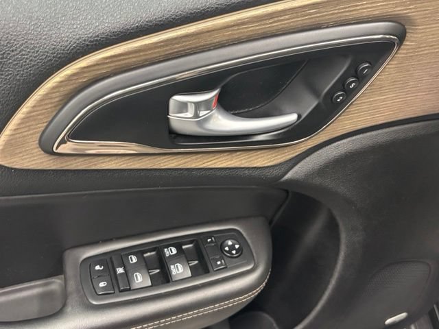 Used 2015 Chrysler 200 C w/ Navigation & Sound Group I AWD/4WD image 12