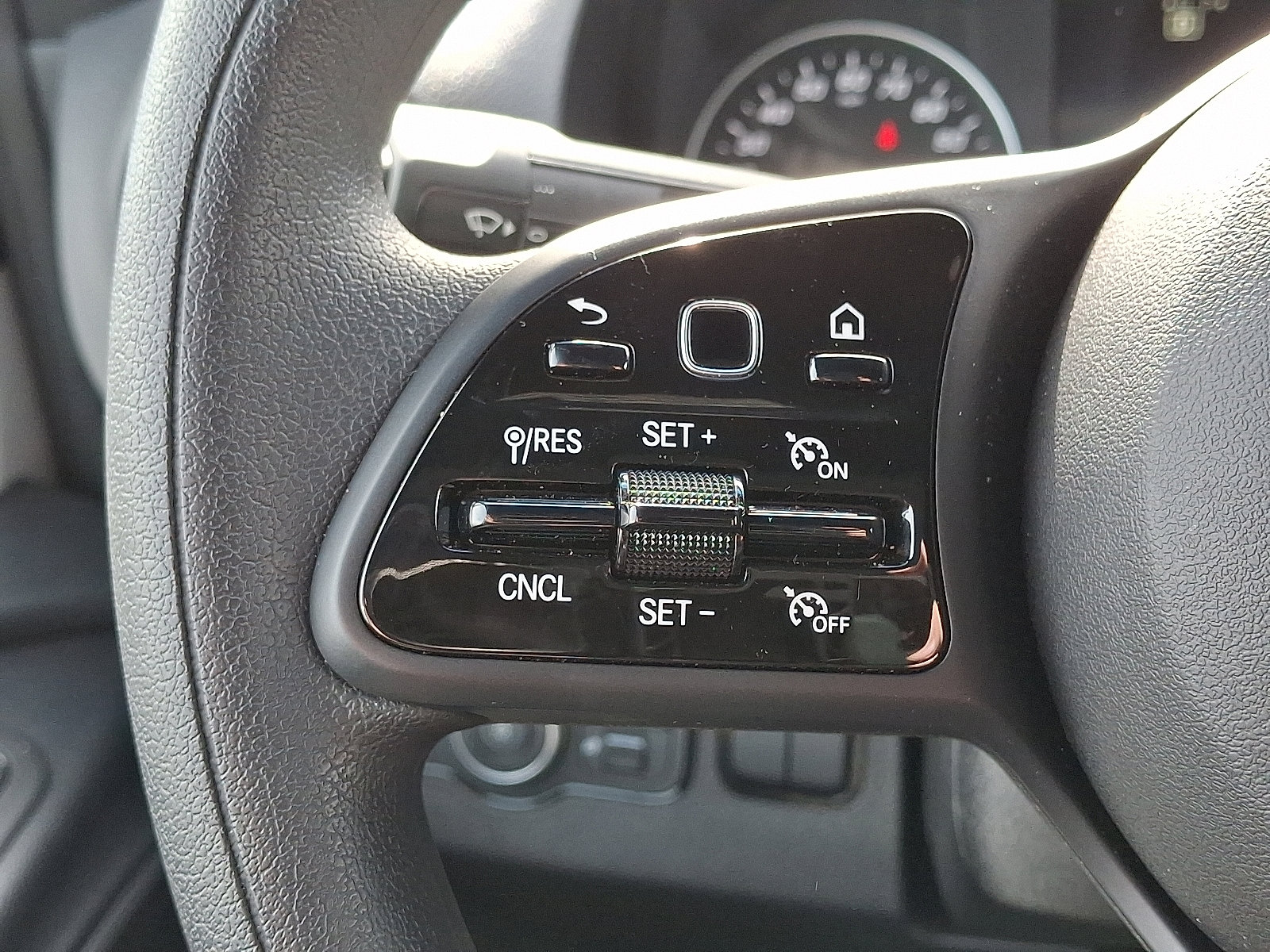 Used 2024 Mercedes-Benz Sprinter 144 Cargo image 21