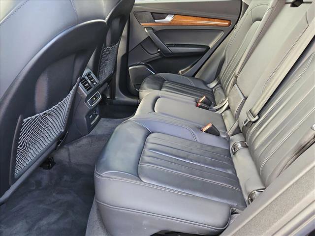 Used 2023 Audi Q5 2.0T Premium w/ Convenience Package image 18