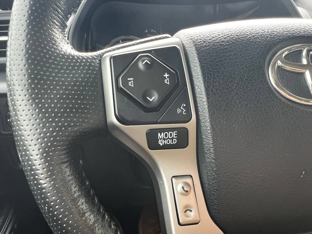 Used 2023 Toyota 4Runner Limited AWD/4WD image 47