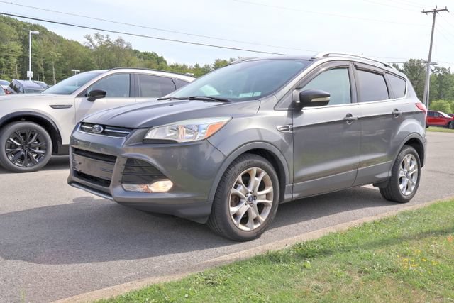 Used 2015 Ford Escape Titanium AWD/4WD image 2