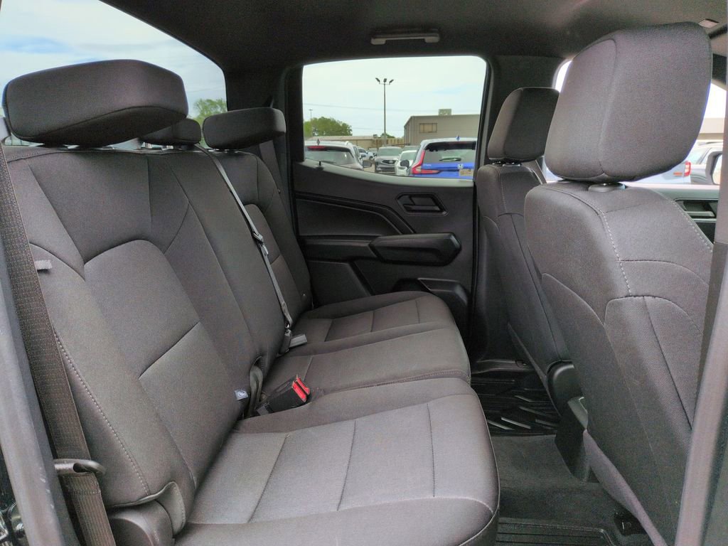 Used 2024 Chevrolet Colorado W/T RWD image 28