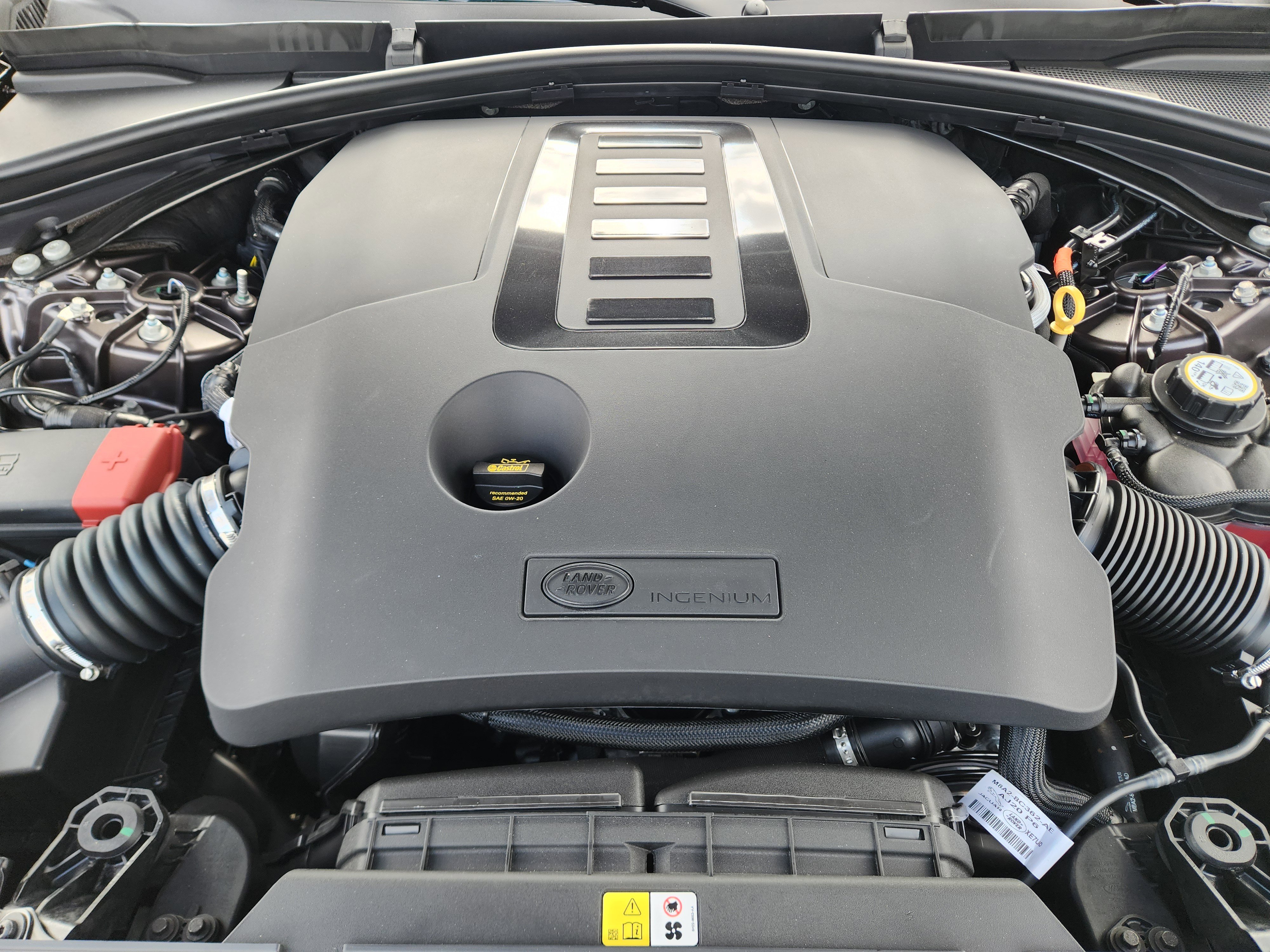 New 2026 Land Rover Range Rover Velar Dynamic SE image 30