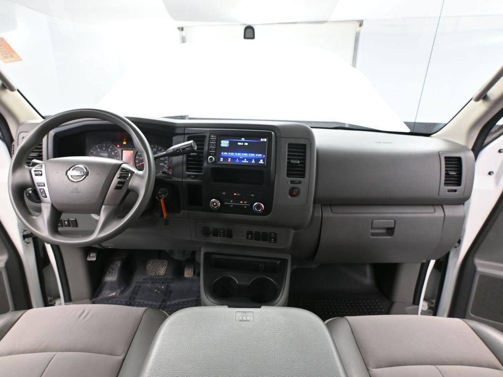 Used 2019 Nissan NV 2500 SV RWD image 23