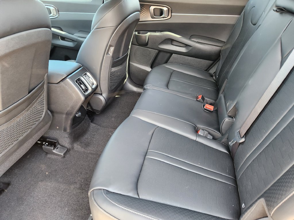 New 2026 Kia Sorento EX AWD/4WD image 9