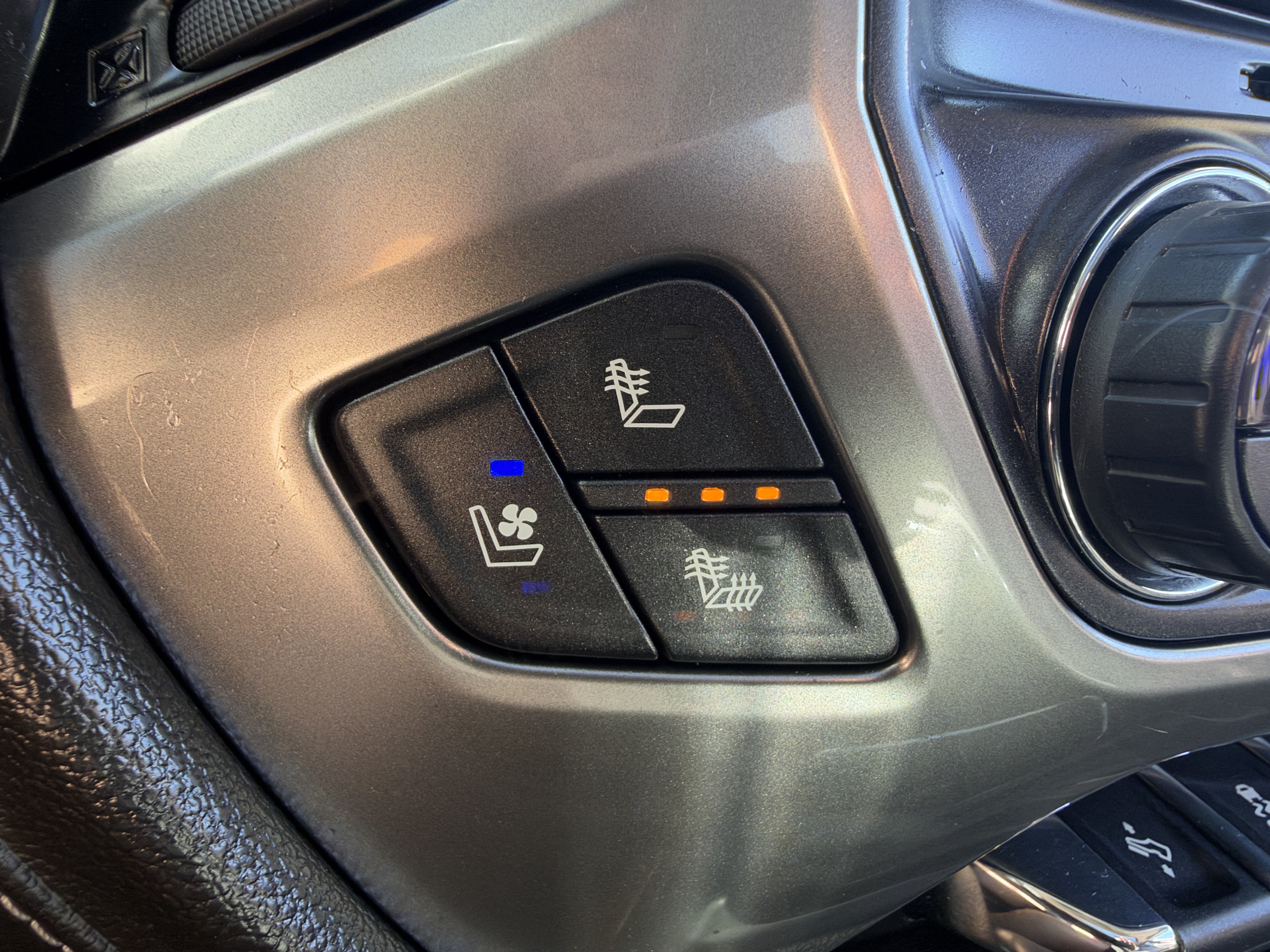 Used 2018 Chevrolet Silverado 3500 LTZ w/ Duramax Plus Package AWD/4WD image 46