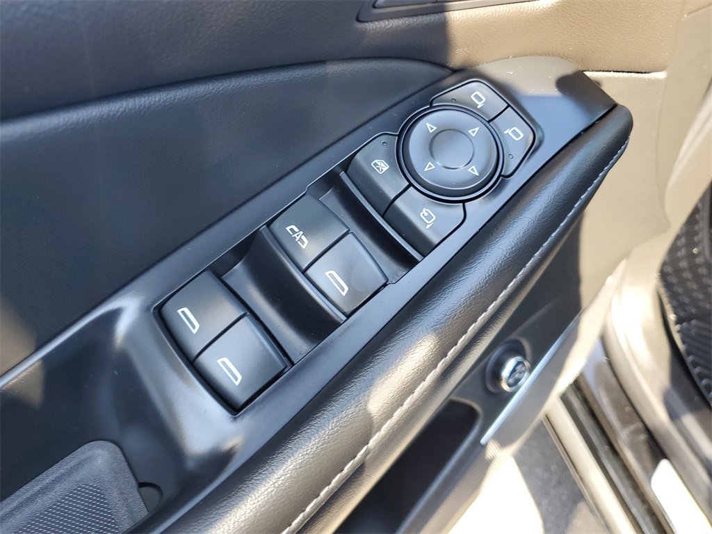 Certified 2023 Buick Enclave Avenir image 23