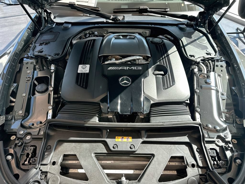 Used 2025 Mercedes-Benz SL 63 AMG S e Performance 4MATIC image 29