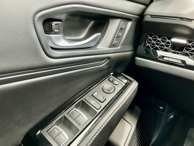 Used 2023 Honda Accord Touring image 19