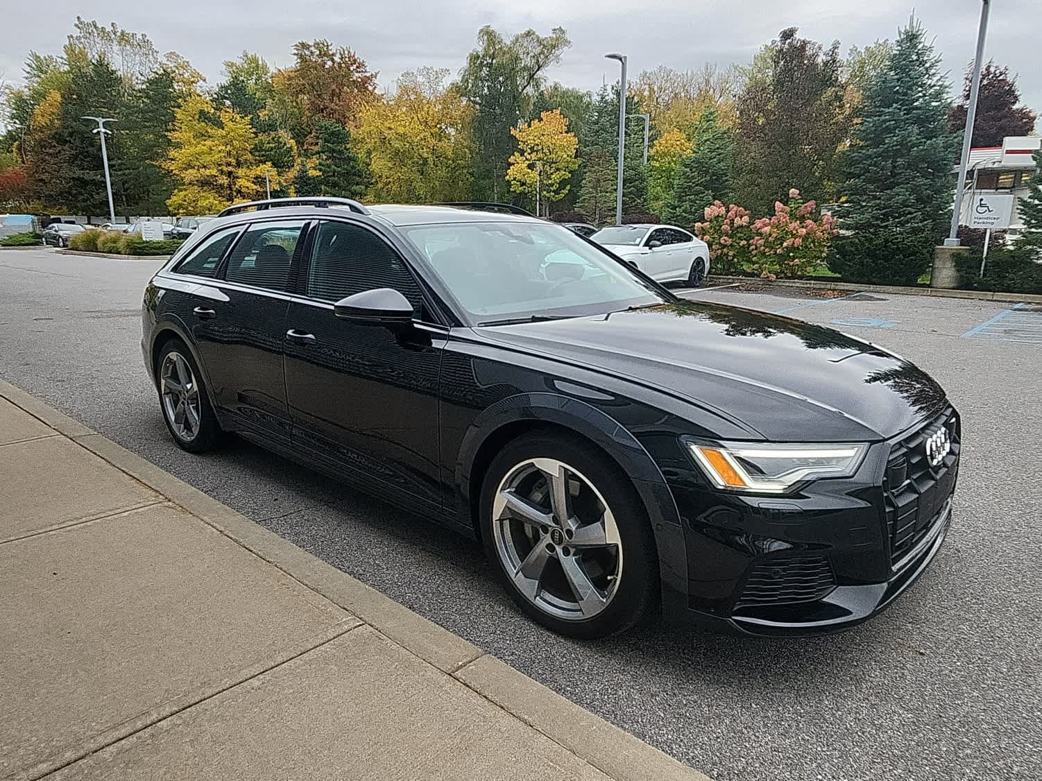 Used 2023 Audi A6 3.0T allroad Premium Plus w/ Executive Package AWD/4WD image 24