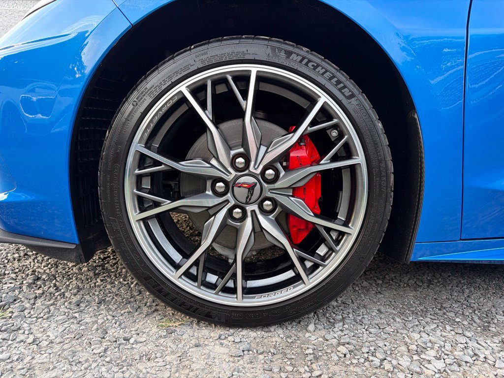 Used 2026 Chevrolet Corvette Stingray Preferred Conv w/ Chrome Exterior Badge Package RWD image 6