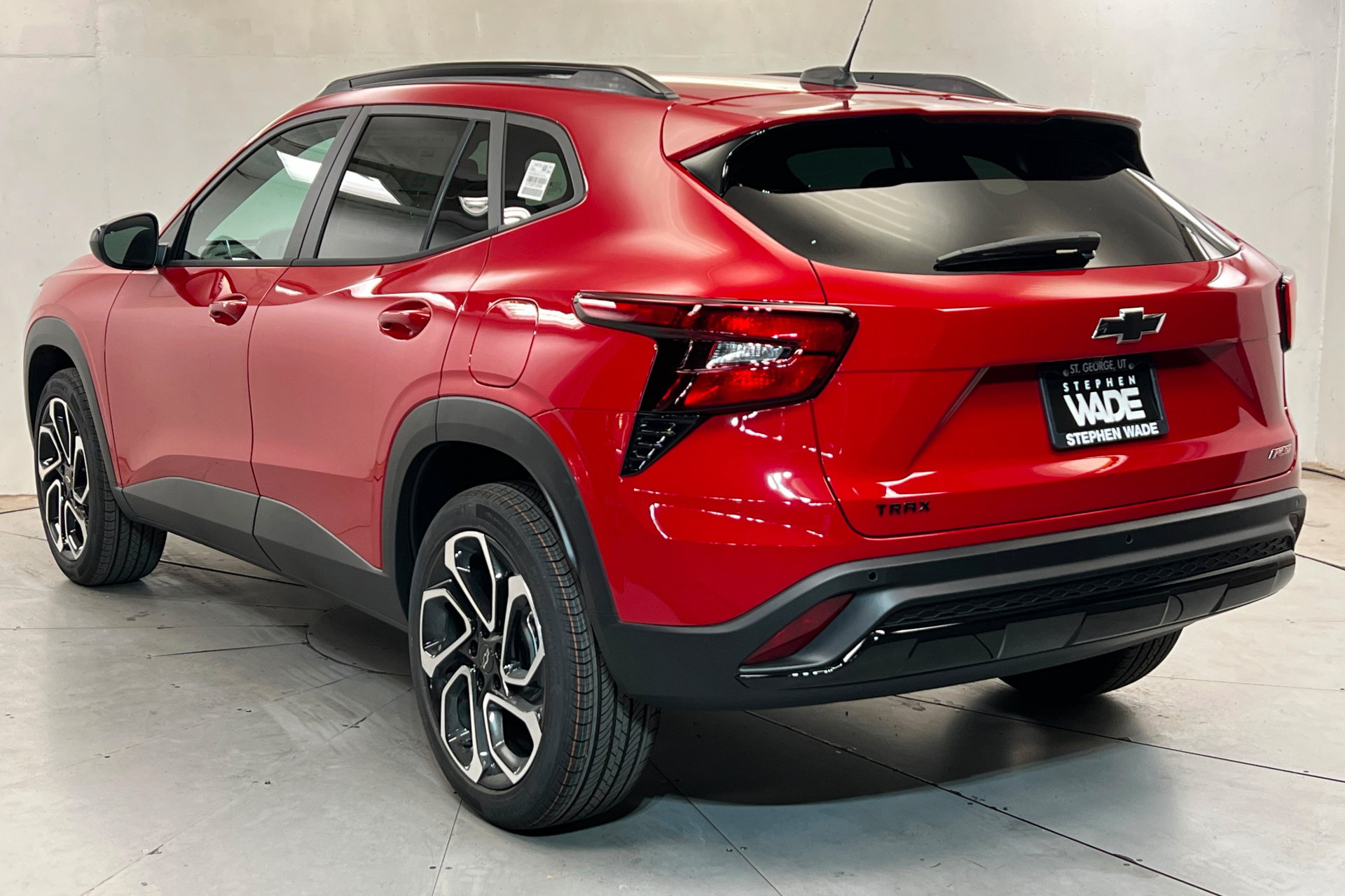 New 2026 Chevrolet Trax RS w/ Driver Confidence Package FWD image 3