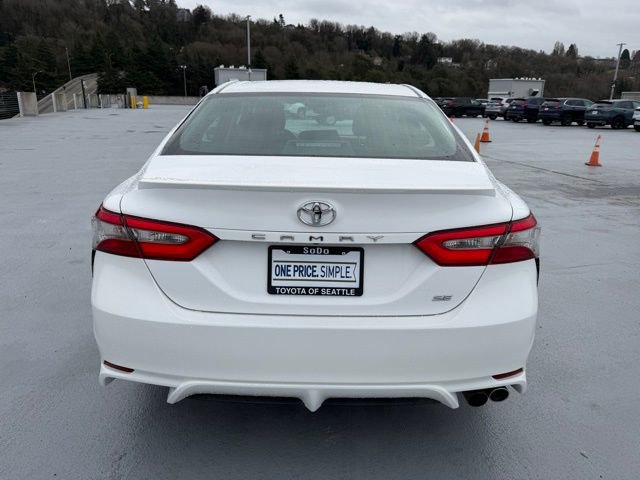 Used 2018 Toyota Camry SE image 6