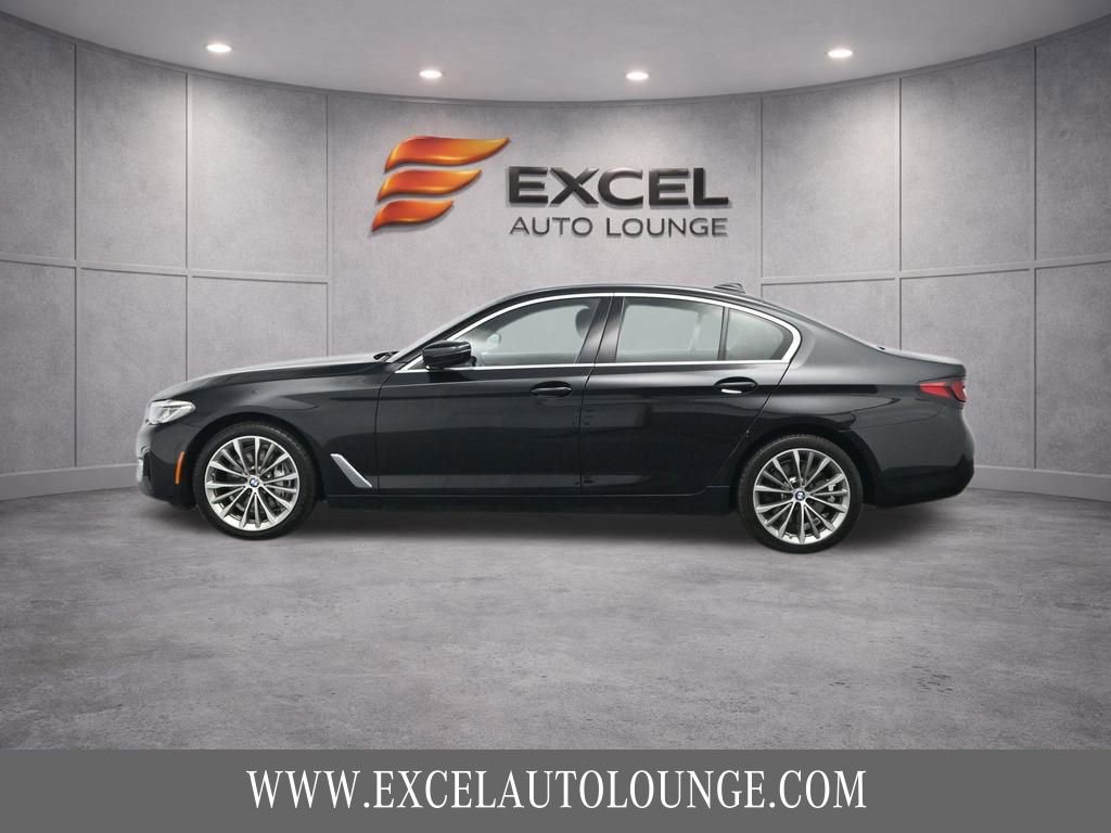 Used 2022 BMW 540i xDrive w/ Premium Package AWD/4WD image 3