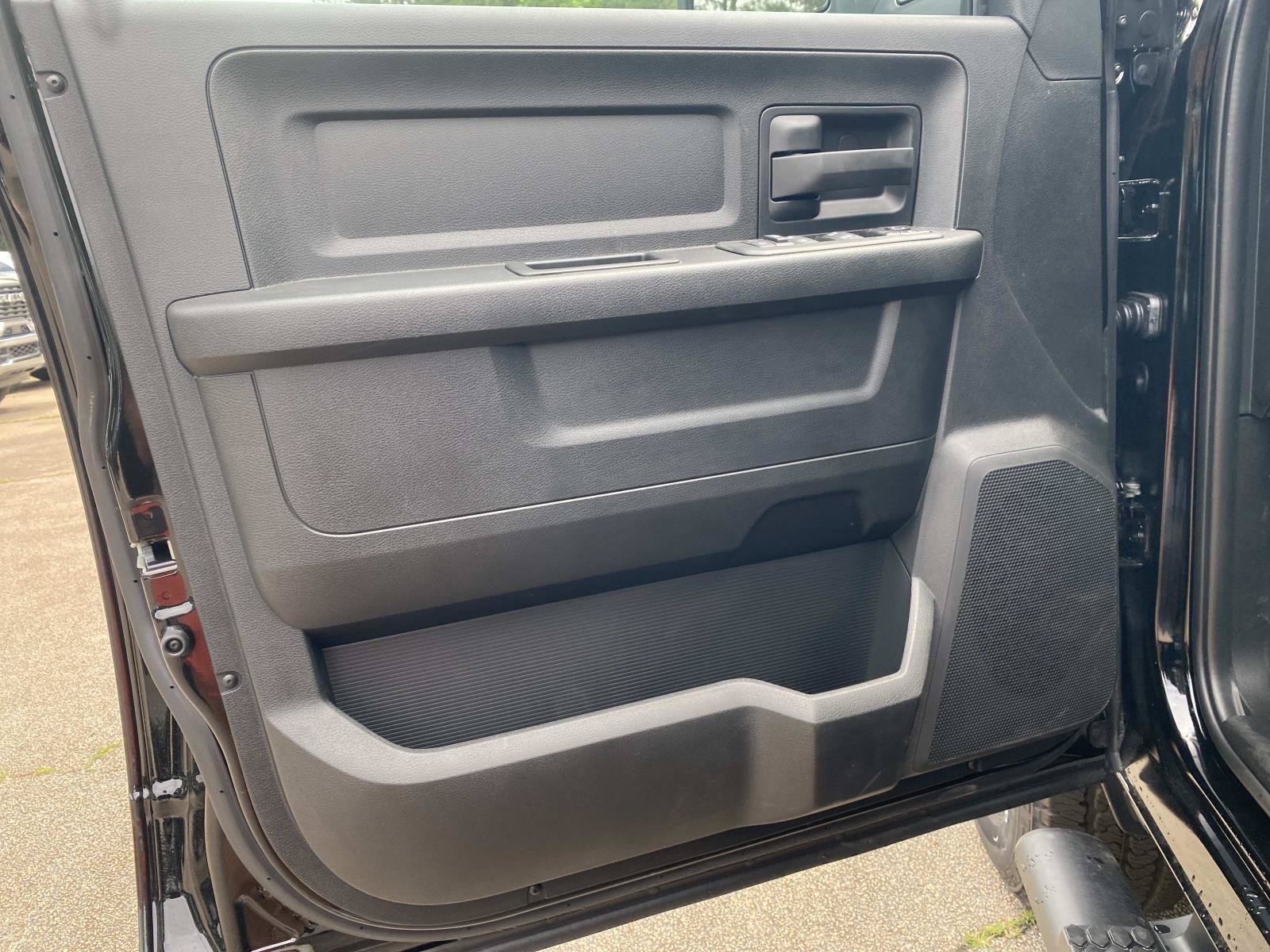 New 2026 RAM 2500 Tradesman AWD/4WD image 12