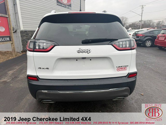 Used 2019 Jeep Cherokee Limited image 5