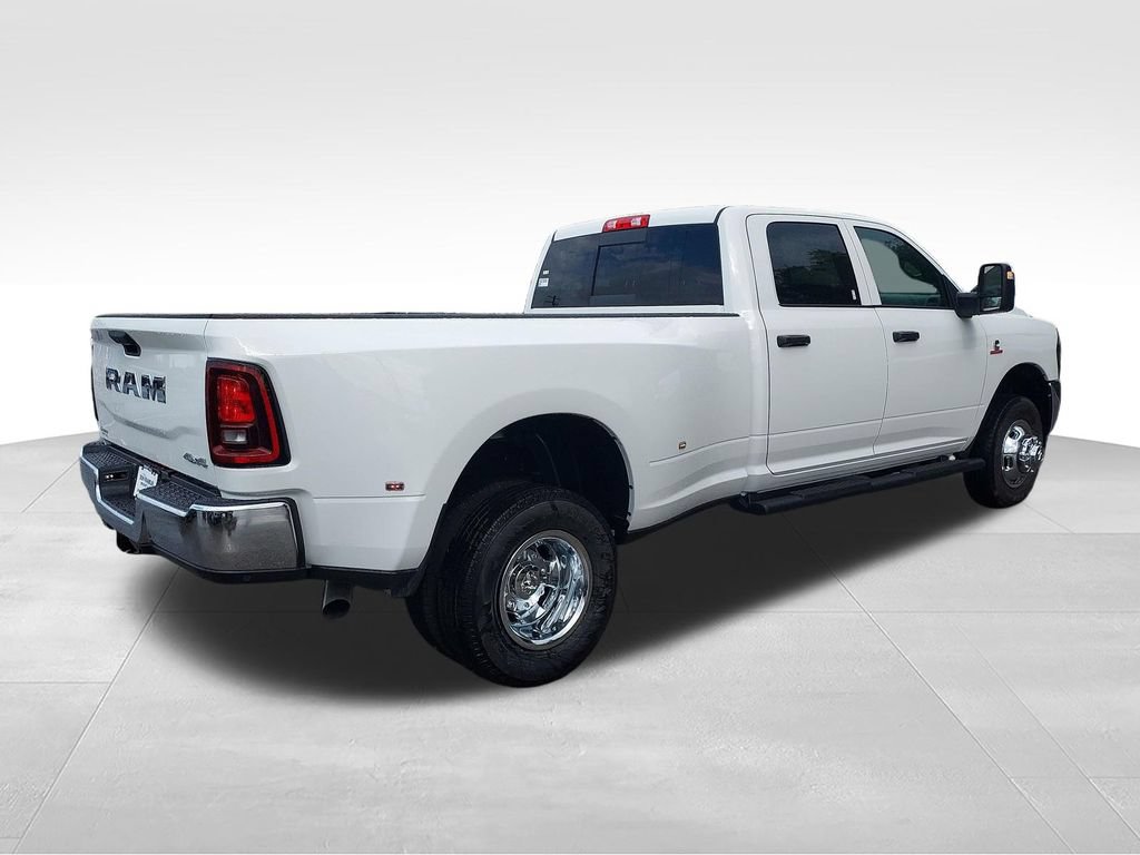 New 2027 RAM 3500 Tradesman AWD/4WD image 5
