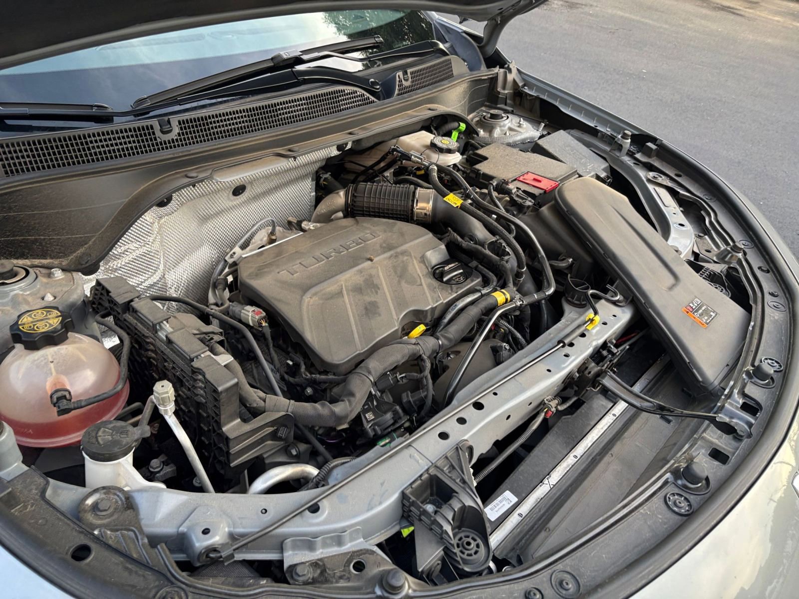 Used 2025 Buick Envista Preferred FWD image 27