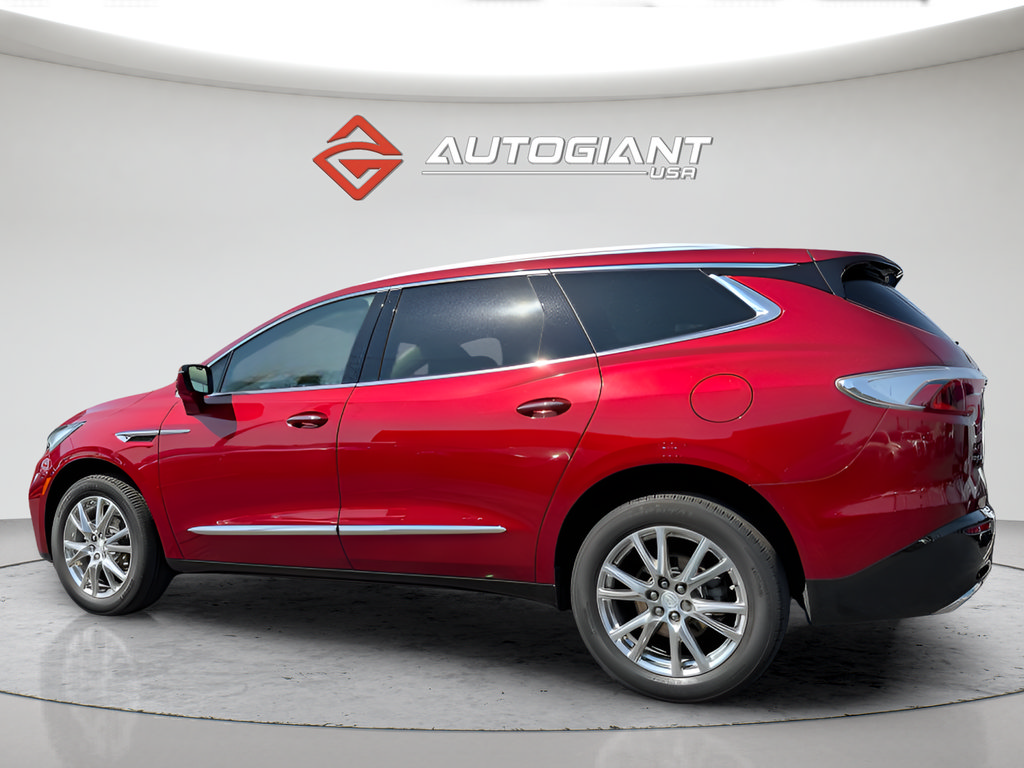 Used 2022 Buick Enclave Premium w/ Experience Buick Package FWD image 4