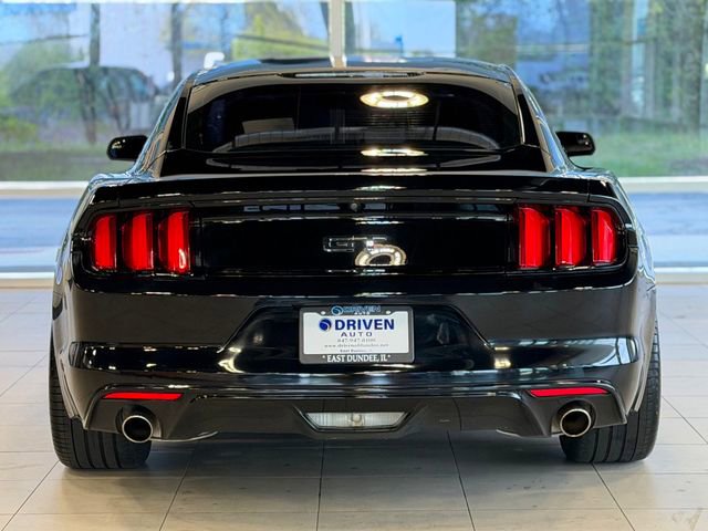 Used 2017 Ford Mustang GT w/ GT Performance Package RWD image 10