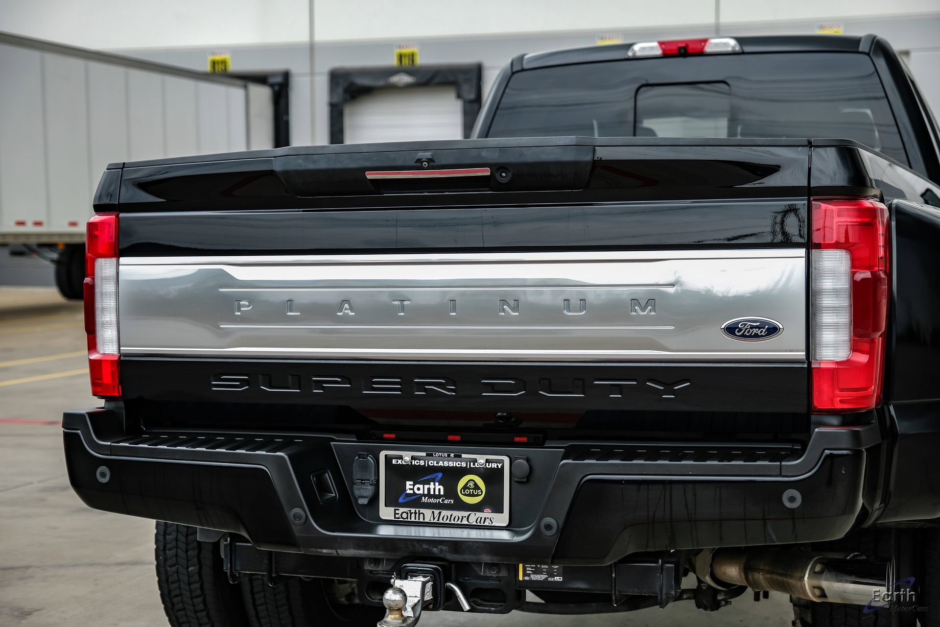 Used 2018 Ford F450 Platinum w/ Platinum Ultimate Package AWD/4WD image 15