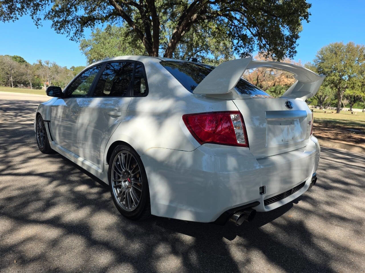 Used 2011 Subaru Impreza WRX STI image 6