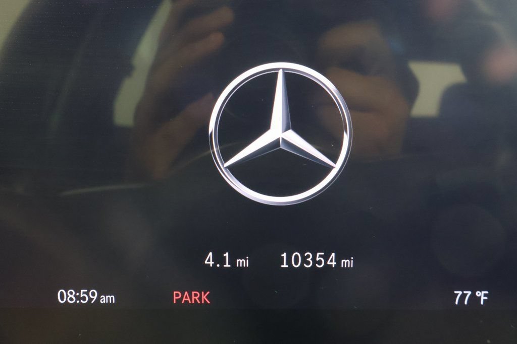 Used 2025 Mercedes-Benz C 300 Sedan image 17