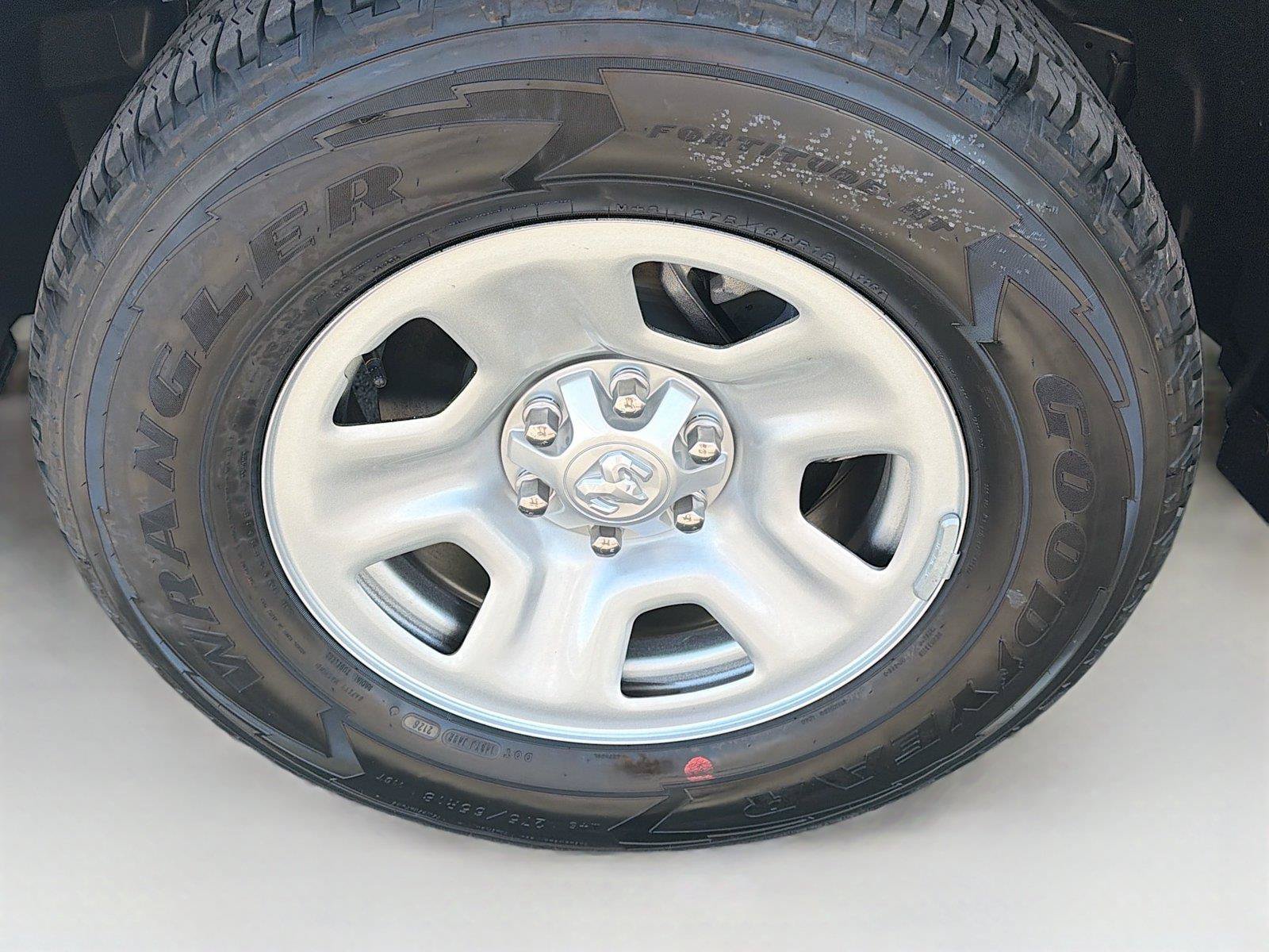 New 2026 RAM 1500 Tradesman AWD/4WD image 31
