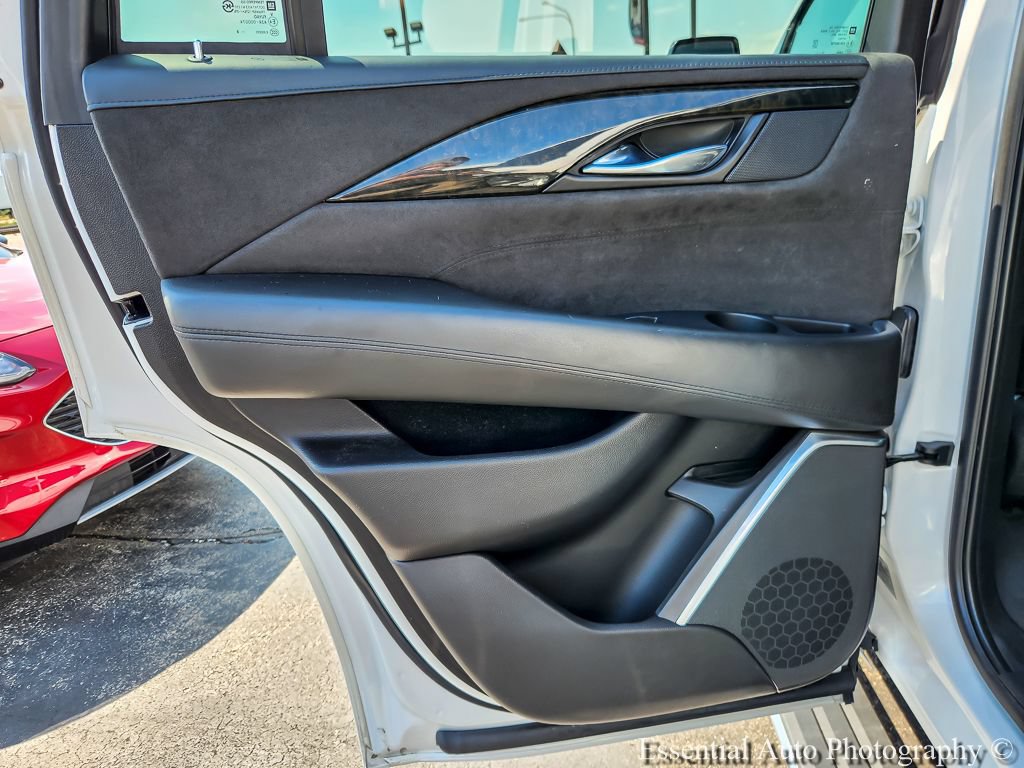 Certified 2019 Cadillac Escalade Platinum AWD/4WD image 20