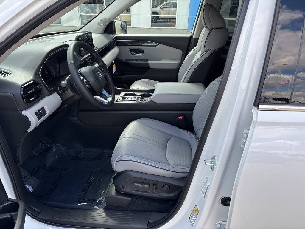 New 2025 Honda Pilot Elite image 22