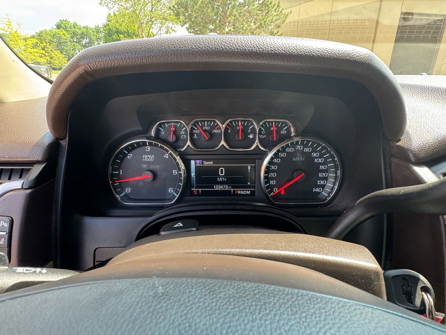 Used 2015 Chevrolet Suburban LT RWD image 6