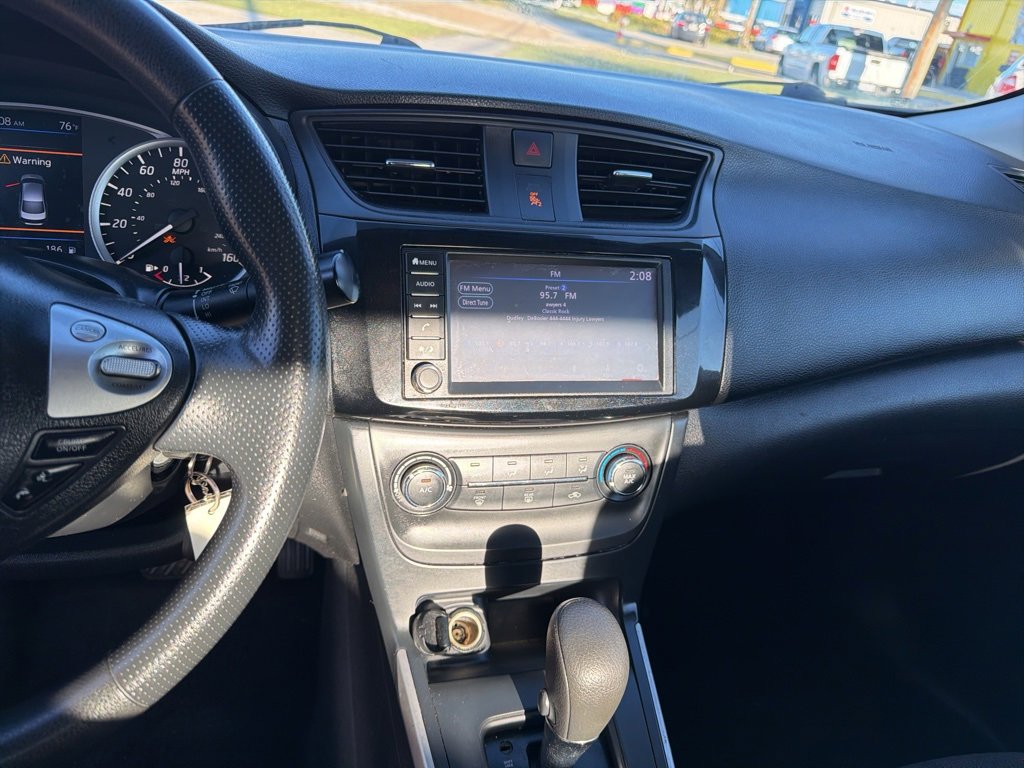 Used 2019 Nissan Sentra S image 8