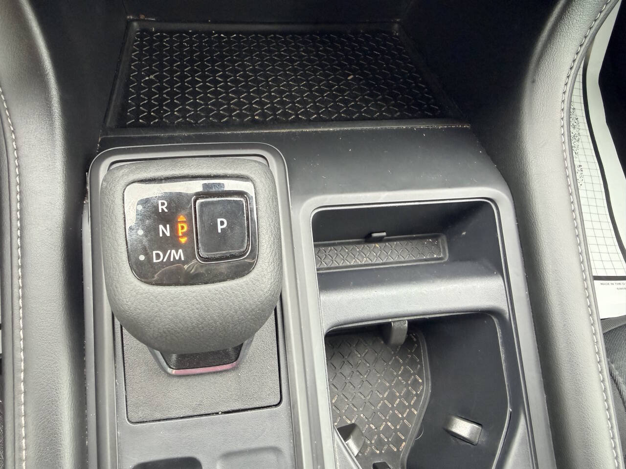 Used 2025 Nissan Pathfinder S FWD image 29