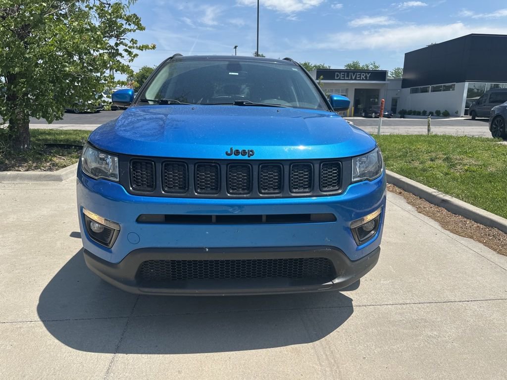 Used 2019 Jeep Compass Latitude FWD image 3