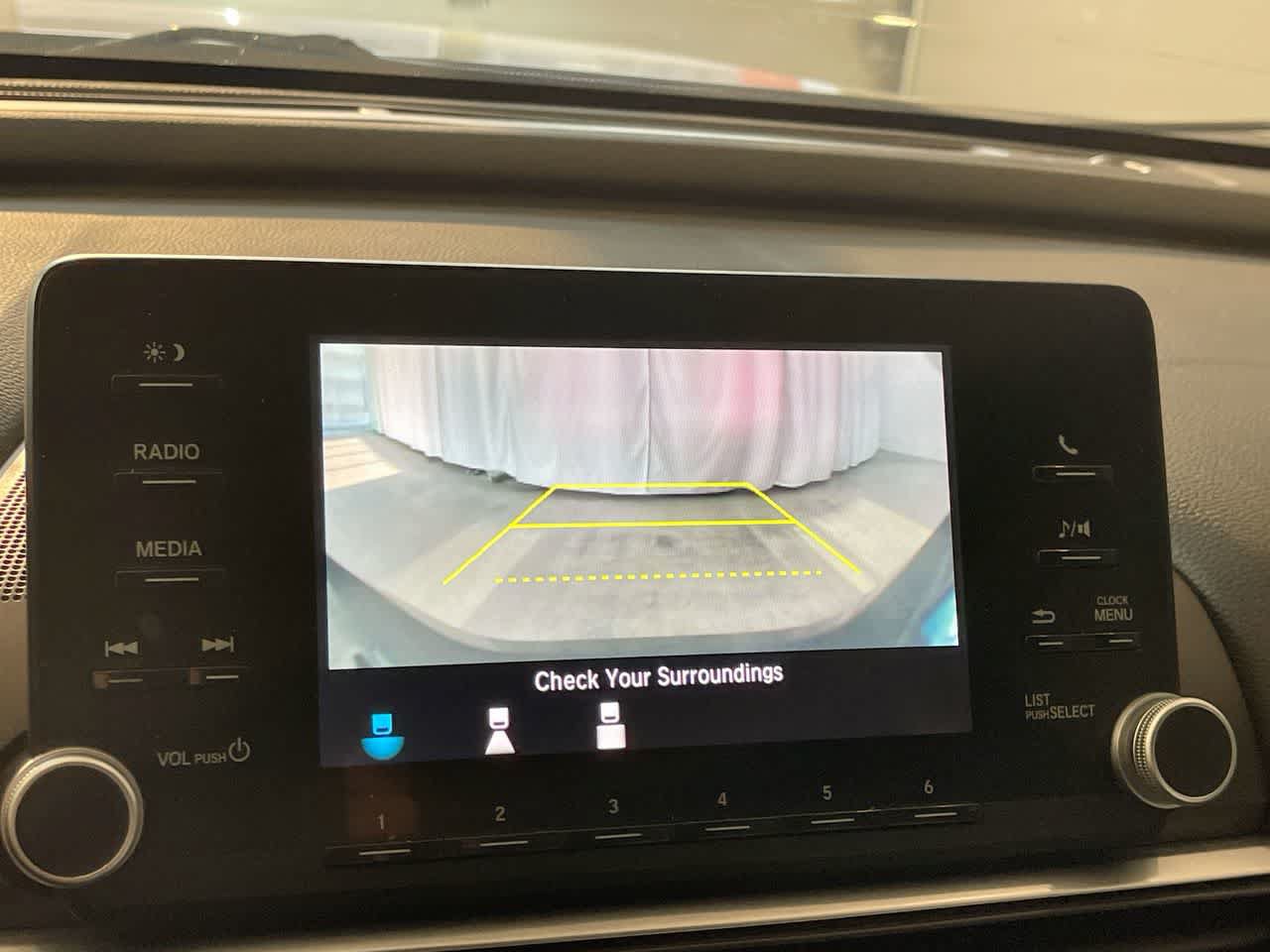 Used 2019 Honda Accord LX image 17