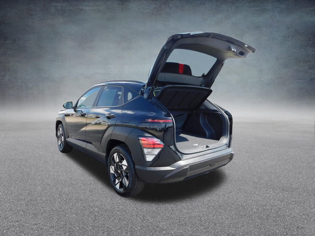 Used 2025 Hyundai Kona SEL FWD image 21