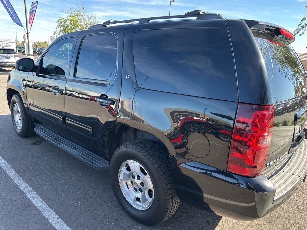Used 2013 Chevrolet Tahoe LT w/ Luxury Package image 3