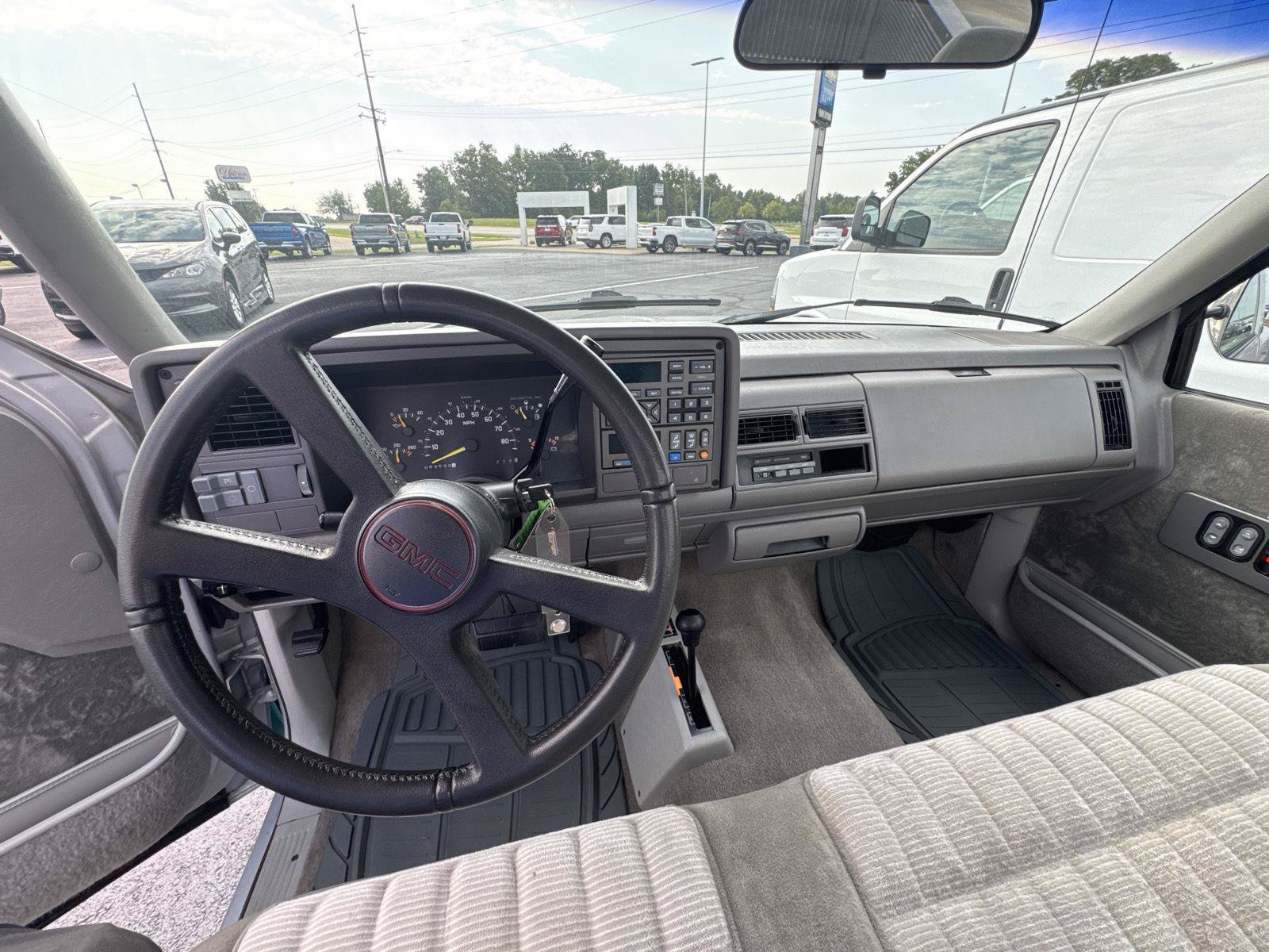 Used 1993 GMC Sierra 1500 4x4 Regular Cab image 17