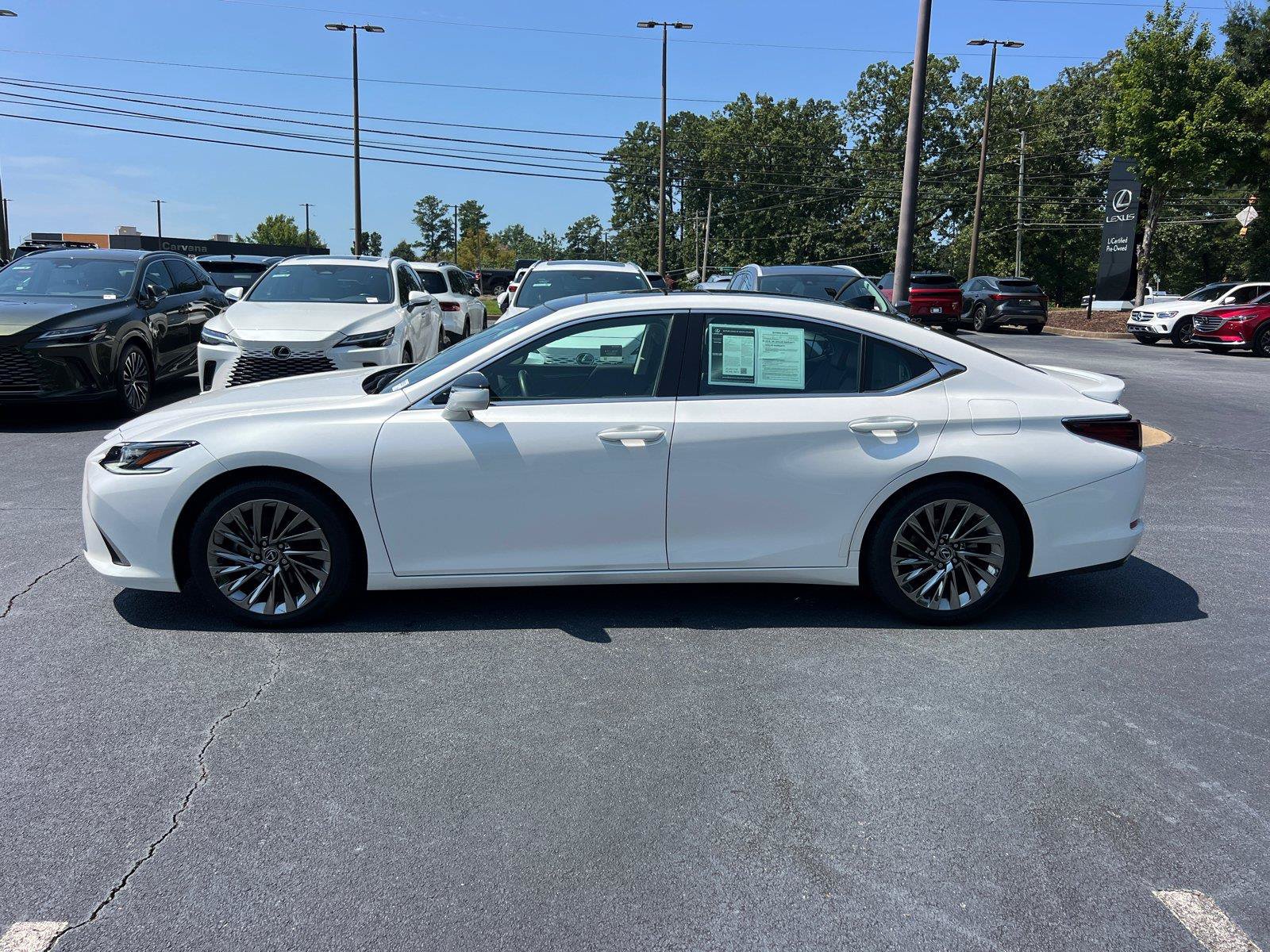 Certified 2024 Lexus ES 350 Ultra Luxury w/ Accessory Package (Z2) FWD image 8