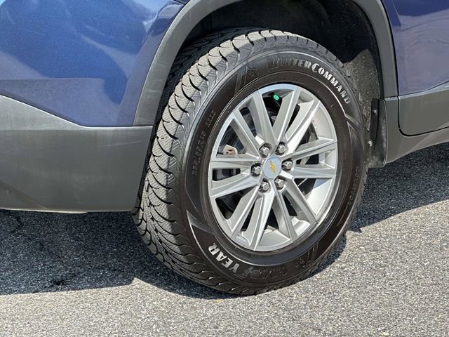 Used 2022 Chevrolet Traverse LT image 30