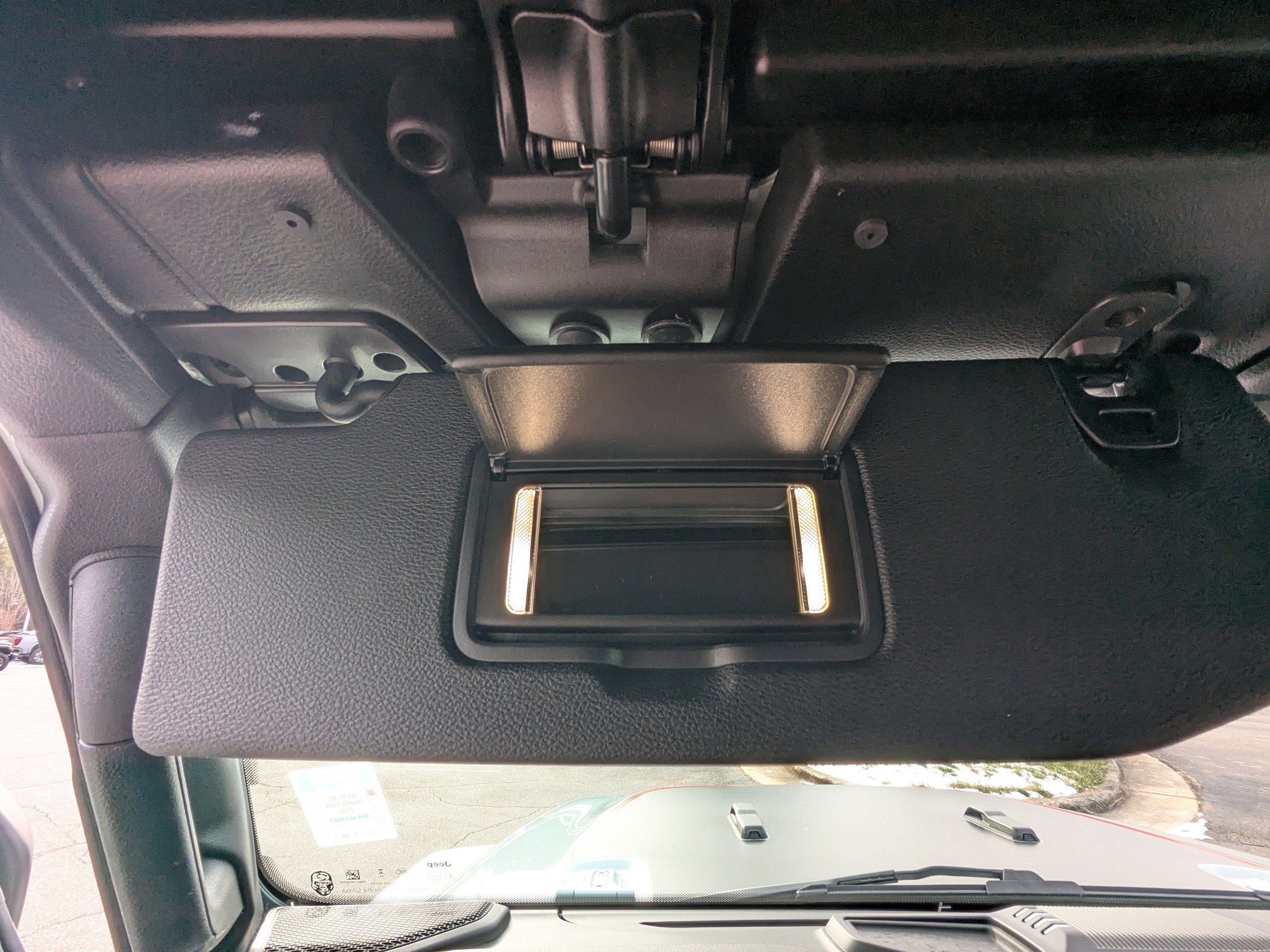 Used 2024 Jeep Wrangler Unlimited image 26