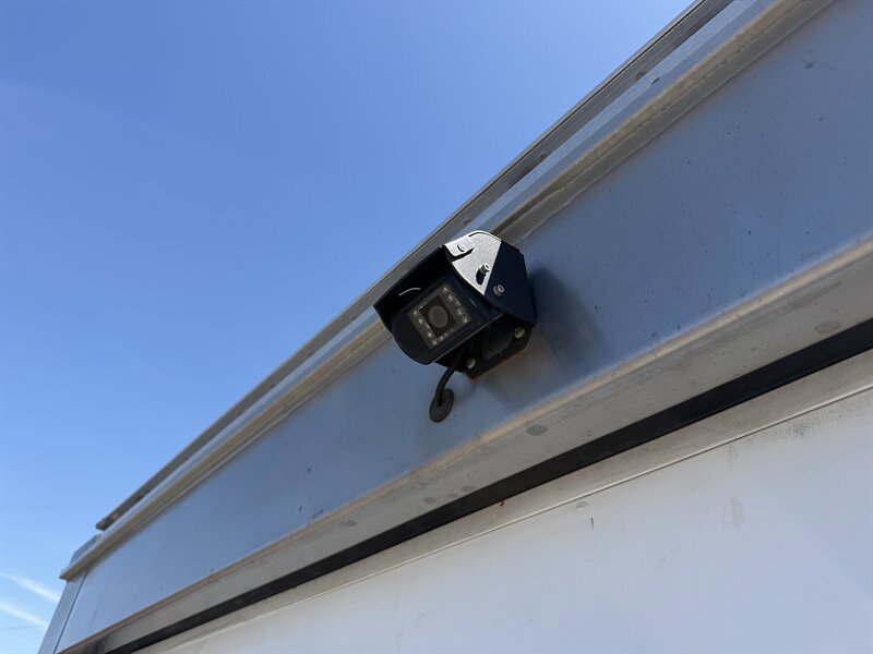 Used 2023 Ford F650 2WD Regular Cab Super Duty image 13