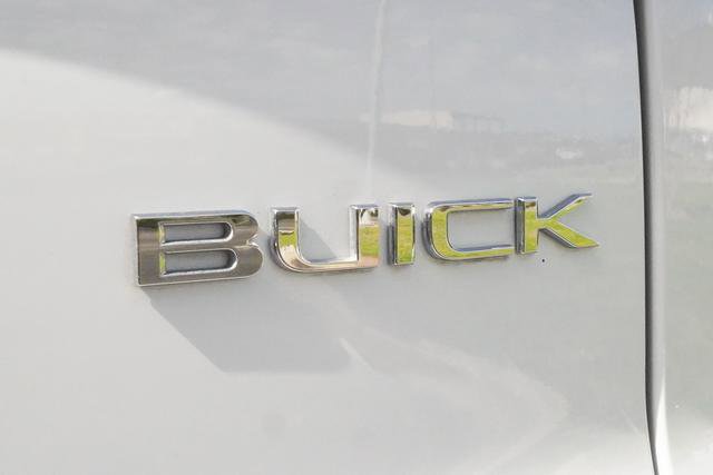 Used 2025 Buick Enclave Preferred image 43