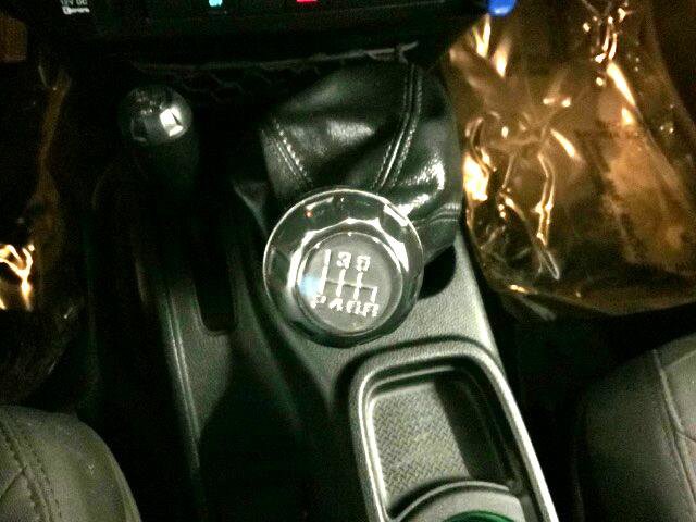 Used 2015 Jeep Wrangler Unlimited Sport image 18