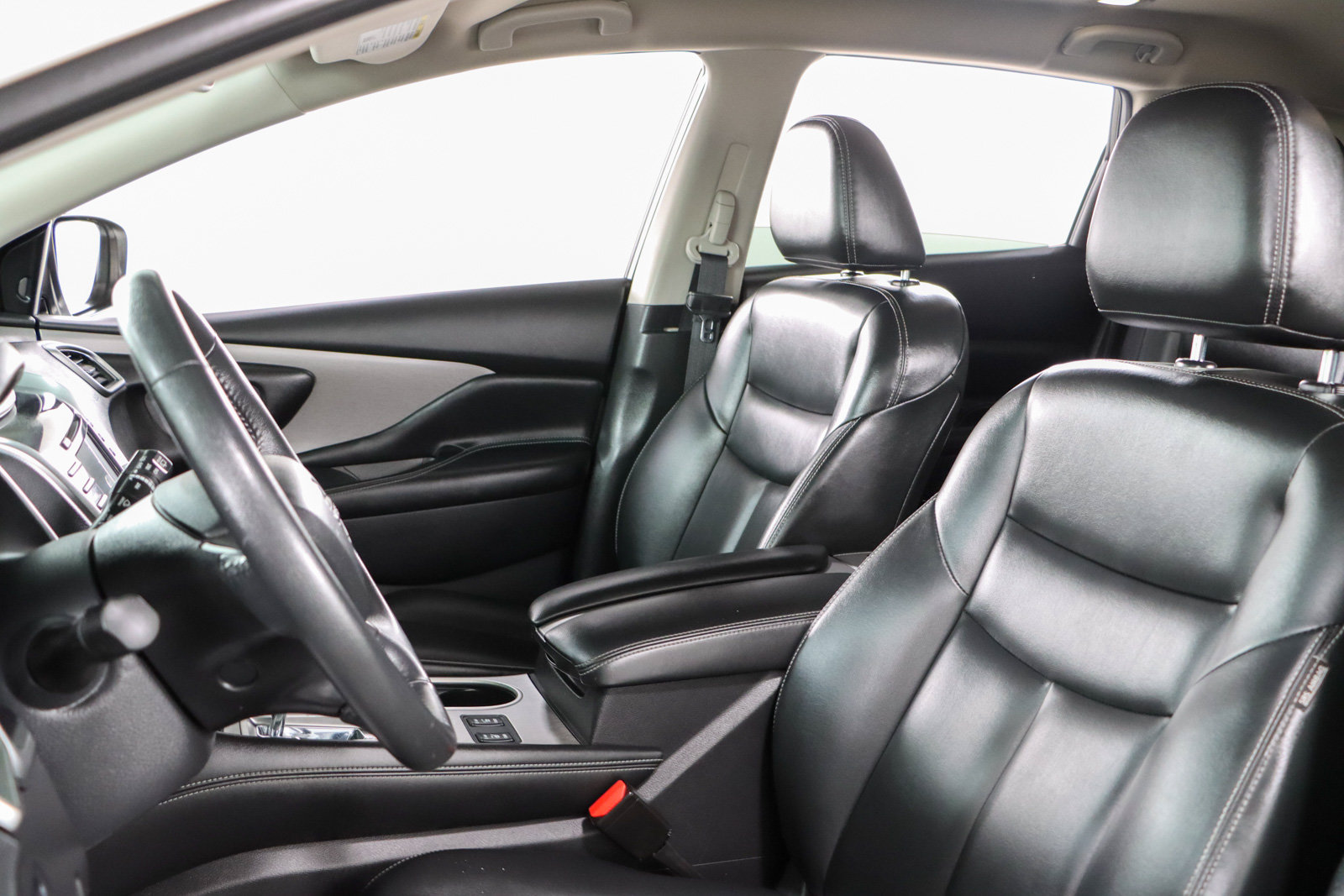 Used 2023 Nissan Murano SV w/ SV Midnight Edition Package FWD image 23